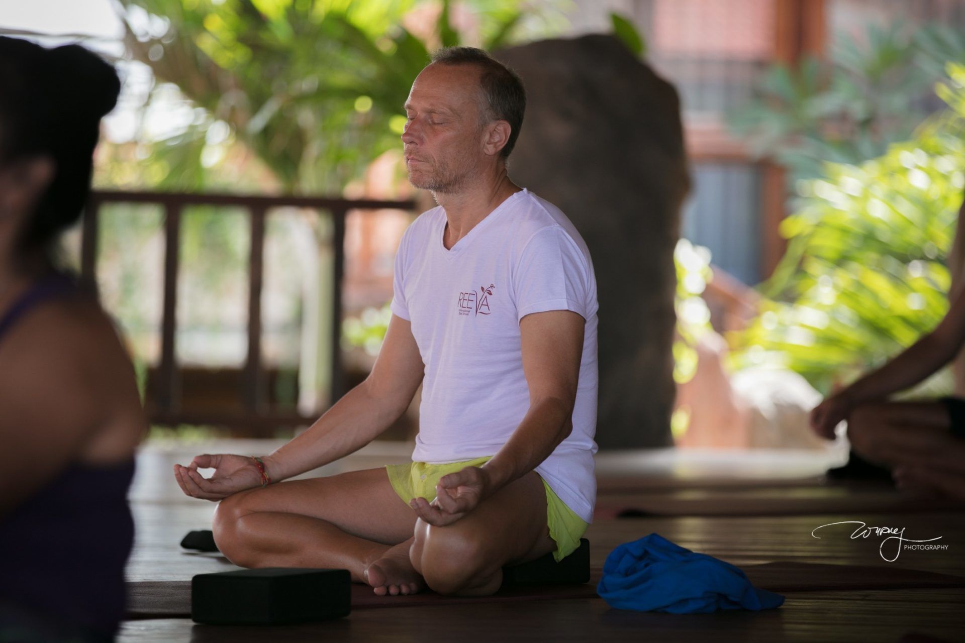 Bali Goes 24 Hours Offline